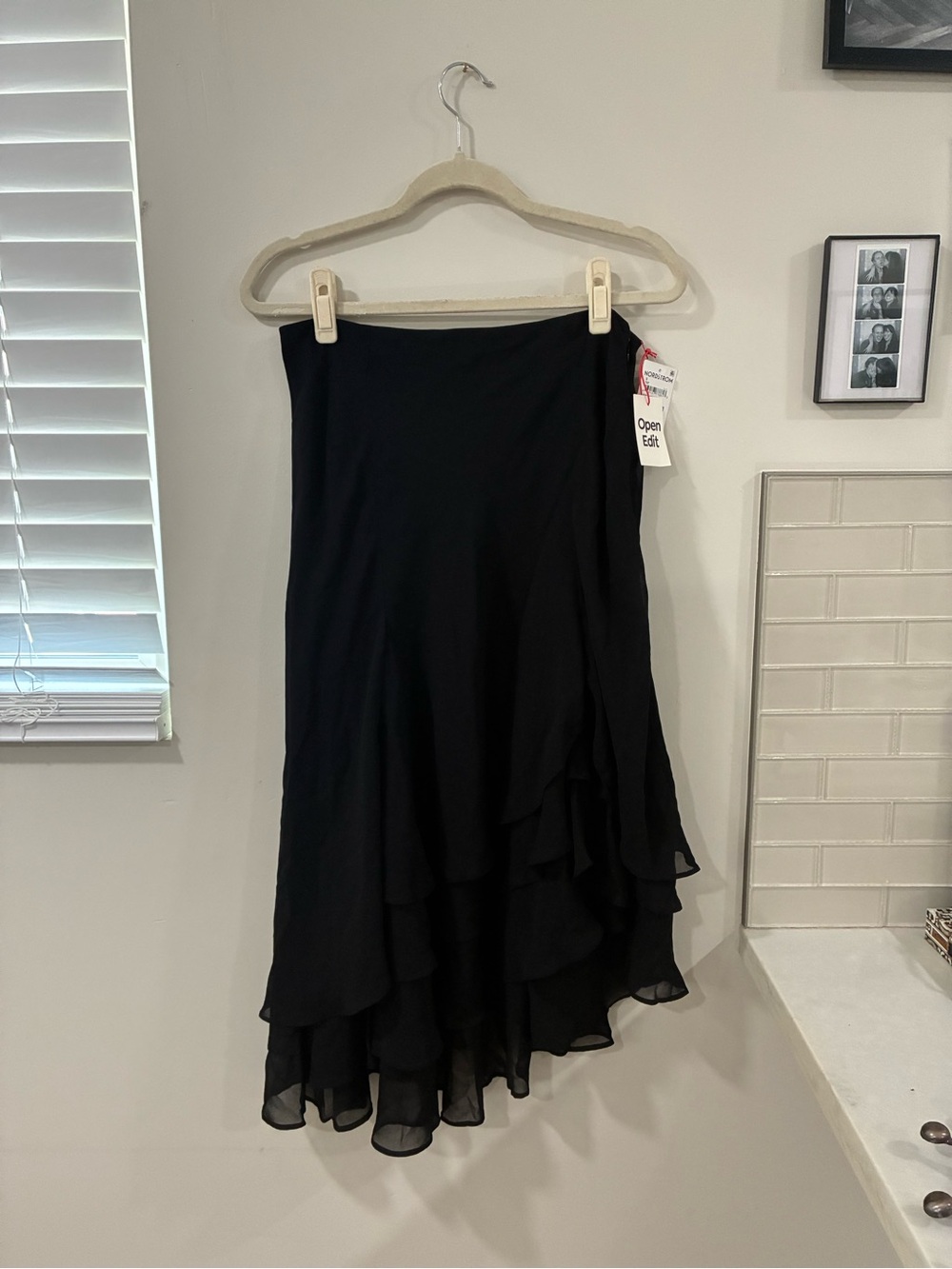 Nordstrom Black High-Low Ruffle Skirt